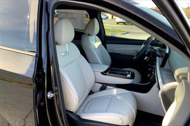 new 2025 Hyundai TUCSON Hybrid car, priced at $42,197