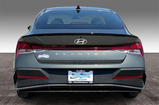 new 2025 Hyundai Elantra car, priced at $24,278