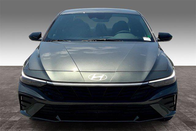 new 2025 Hyundai Elantra car, priced at $24,278