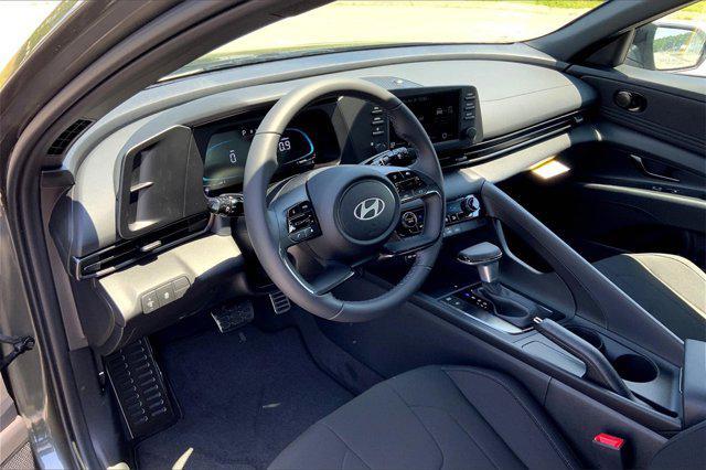 new 2025 Hyundai Elantra car, priced at $24,278
