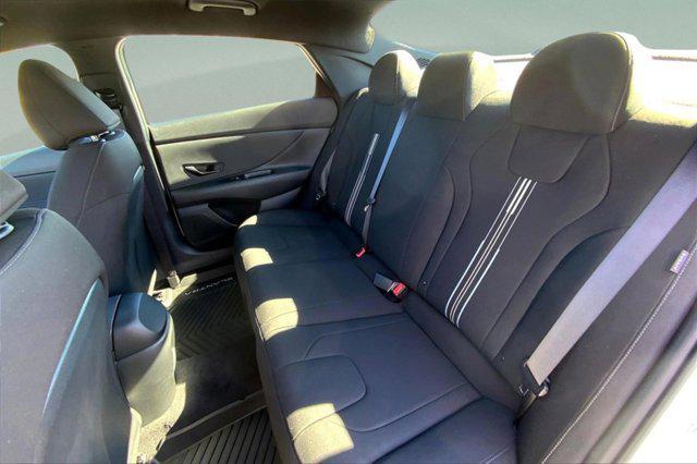 new 2025 Hyundai ELANTRA HEV car, priced at $27,905