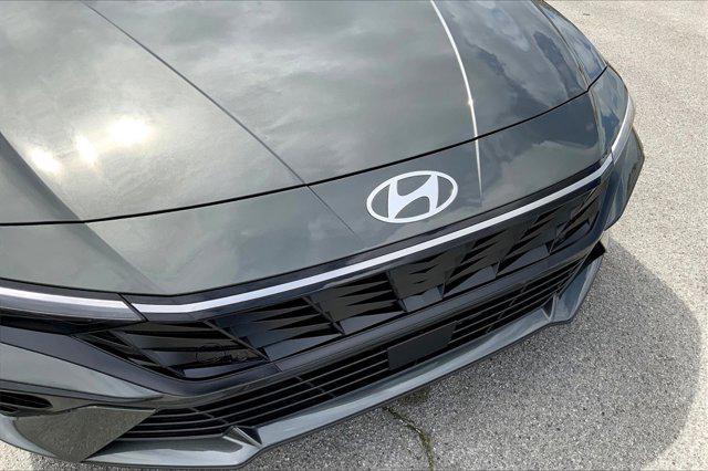 new 2025 Hyundai Elantra car, priced at $26,723