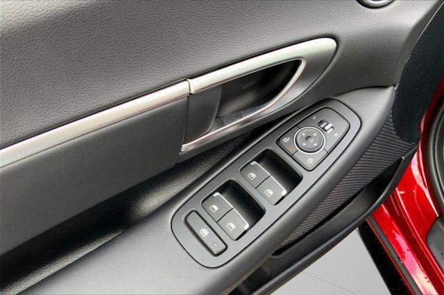 new 2025 Hyundai Sonata Hybrid car, priced at $30,575