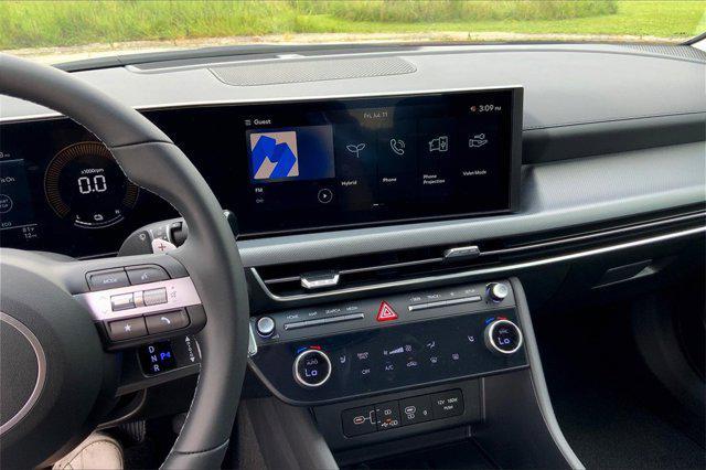 new 2025 Hyundai Sonata Hybrid car, priced at $31,675