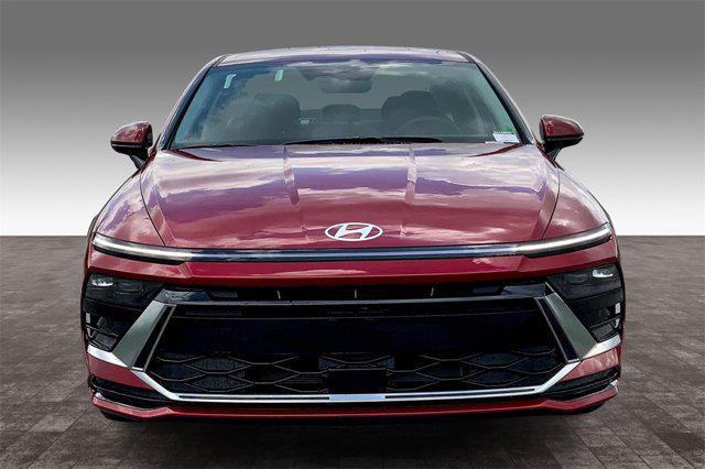 new 2025 Hyundai Sonata Hybrid car, priced at $31,675