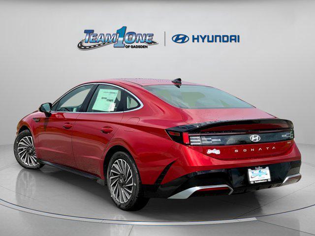 new 2025 Hyundai Sonata Hybrid car, priced at $30,575