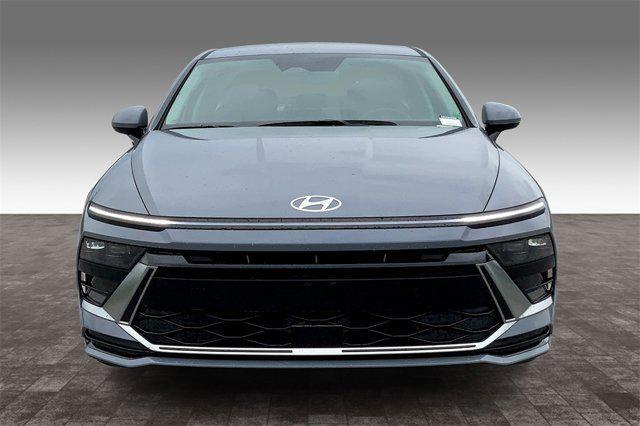 new 2025 Hyundai Sonata Hybrid car, priced at $32,290