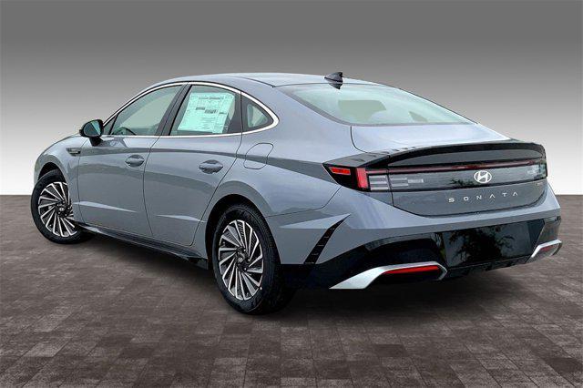new 2025 Hyundai Sonata Hybrid car, priced at $32,290