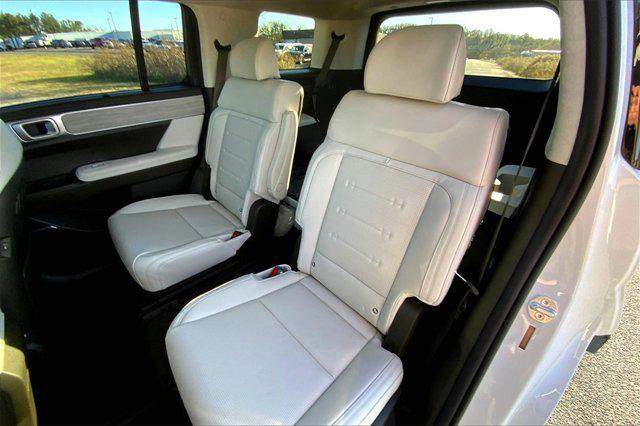 new 2025 Hyundai Santa Fe car, priced at $49,408