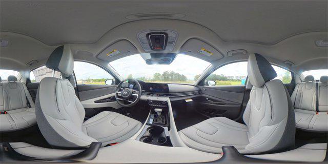 new 2025 Hyundai Elantra car, priced at $28,095