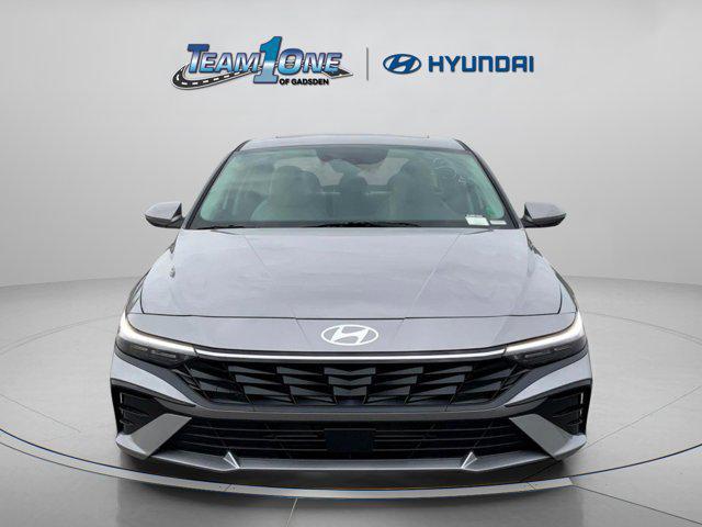 new 2025 Hyundai Elantra car, priced at $26,095