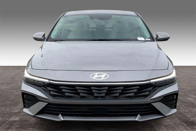 new 2025 Hyundai Elantra car, priced at $28,095