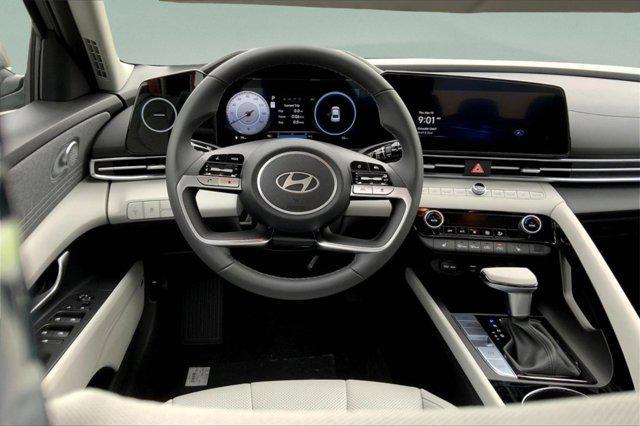 new 2025 Hyundai Elantra car, priced at $26,095
