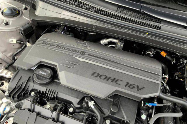 new 2025 Hyundai Elantra car, priced at $26,095