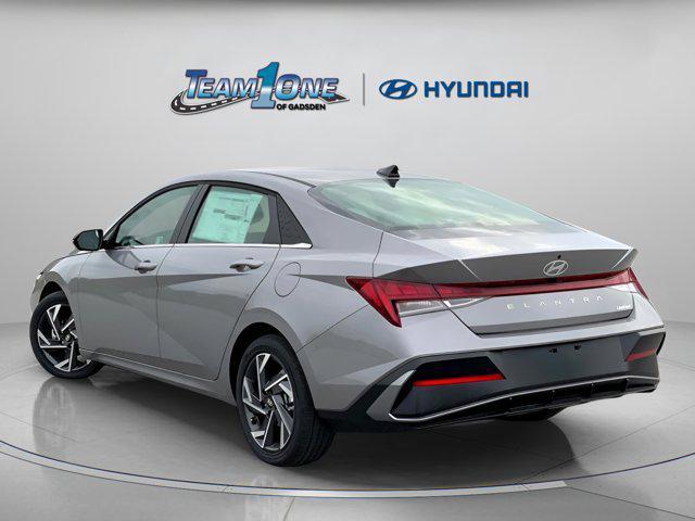 new 2025 Hyundai Elantra car, priced at $26,095