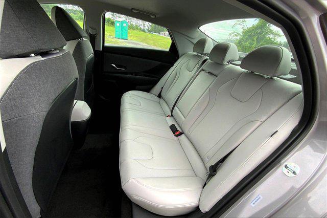 new 2025 Hyundai Elantra car, priced at $28,095