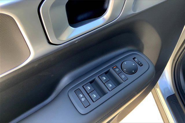 new 2025 Hyundai Santa Fe car, priced at $41,591