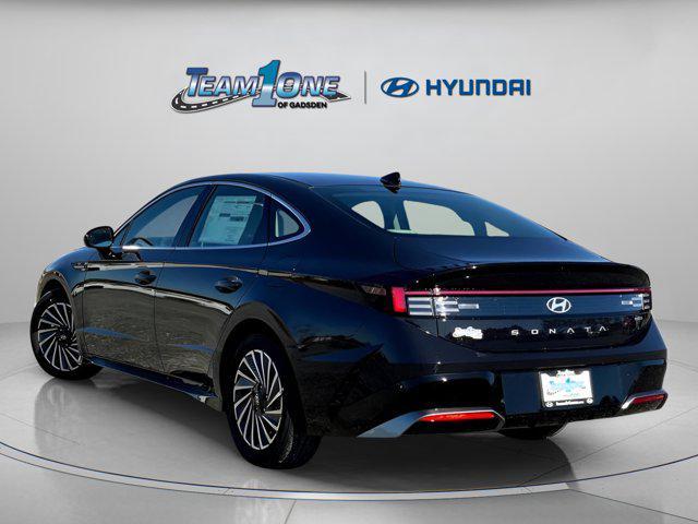 new 2025 Hyundai Sonata Hybrid car, priced at $30,735