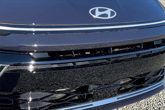 new 2025 Hyundai Sonata Hybrid car, priced at $31,960