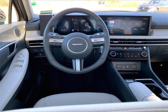 new 2025 Hyundai Sonata Hybrid car, priced at $31,960
