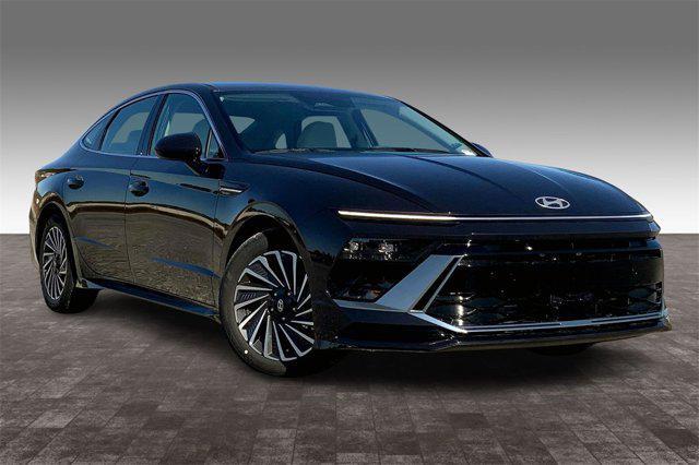 new 2025 Hyundai Sonata Hybrid car, priced at $31,960