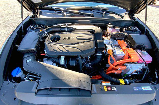 new 2025 Hyundai Sonata Hybrid car, priced at $31,960