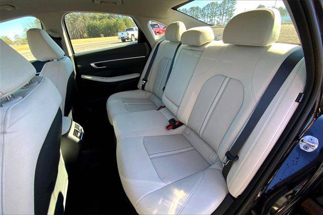 new 2025 Hyundai Sonata Hybrid car, priced at $31,960