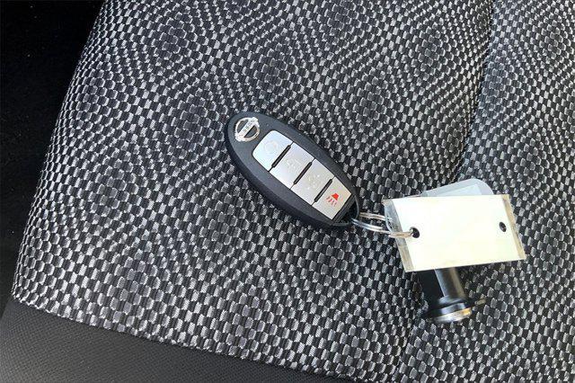 used 2022 Nissan Rogue Sport car, priced at $21,998