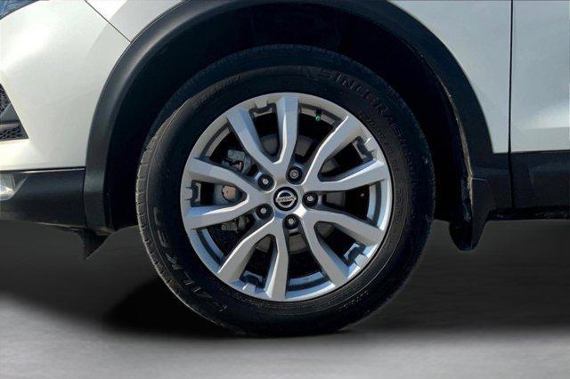 used 2022 Nissan Rogue Sport car, priced at $21,498