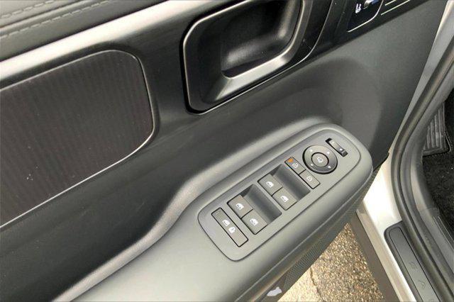 new 2025 Hyundai Santa Fe car, priced at $44,675