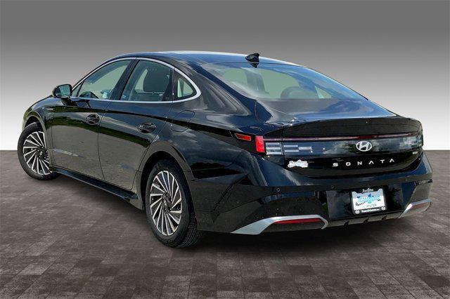 used 2024 Hyundai Sonata Hybrid car, priced at $31,792