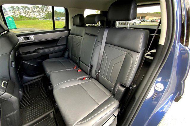 new 2025 Hyundai Santa Fe car, priced at $38,635