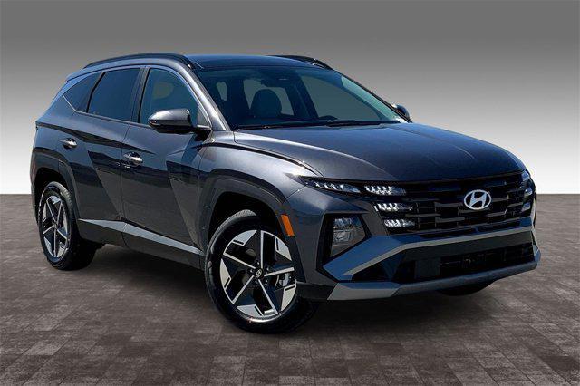 new 2025 Hyundai TUCSON Hybrid car, priced at $38,000