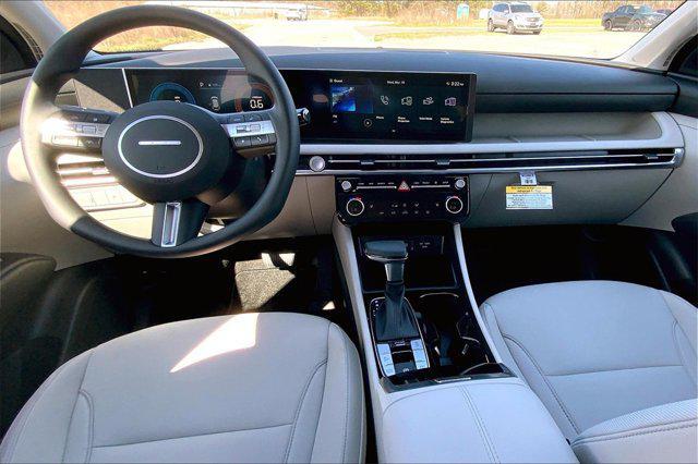 new 2025 Hyundai Tucson car, priced at $32,170