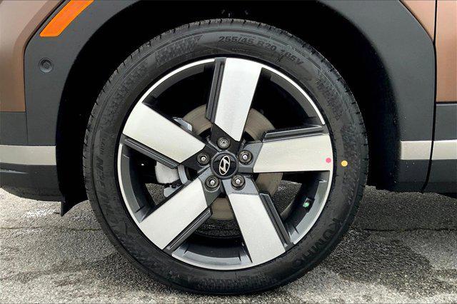 new 2025 Hyundai Santa Fe car, priced at $46,748