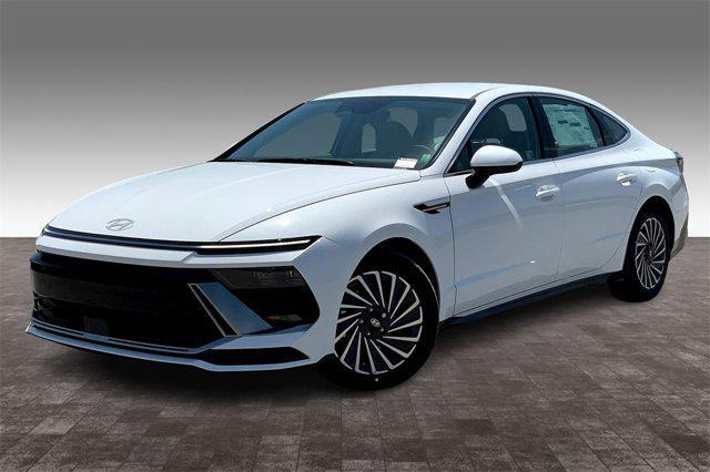 new 2025 Hyundai Sonata Hybrid car, priced at $32,615