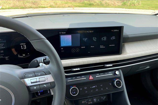 new 2025 Hyundai Sonata Hybrid car, priced at $32,179