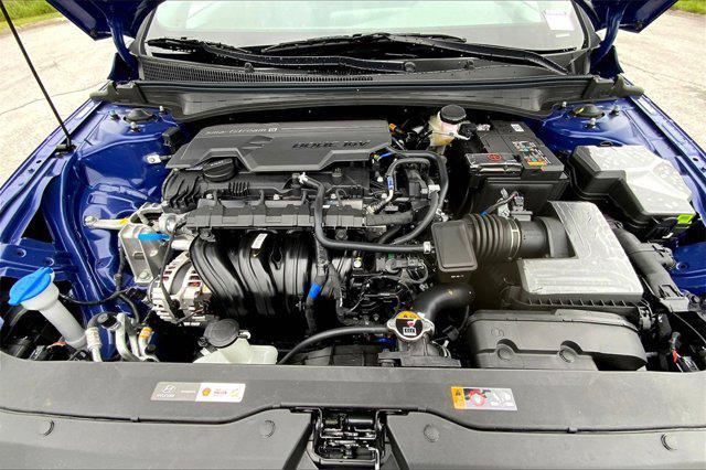 new 2025 Hyundai Elantra car, priced at $24,278