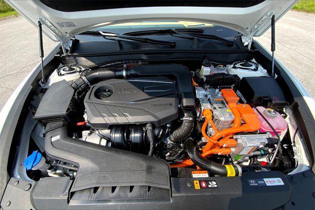 new 2025 Hyundai Sonata Hybrid car, priced at $39,073
