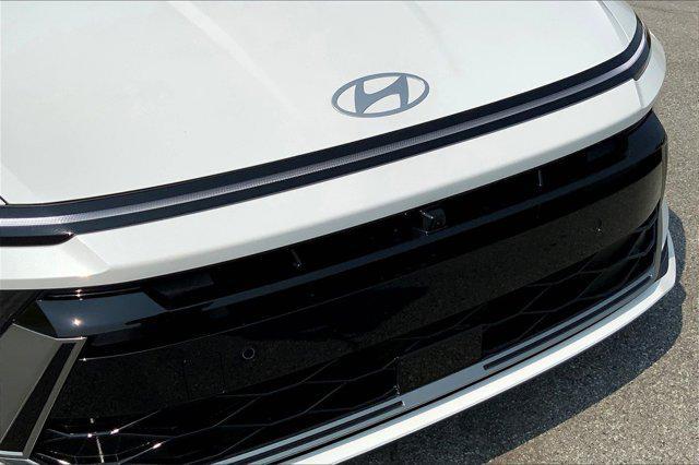 new 2025 Hyundai Sonata Hybrid car, priced at $39,073