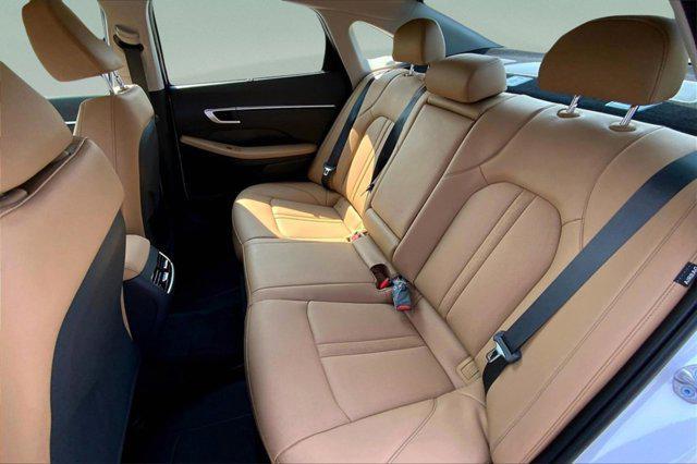 new 2025 Hyundai Sonata Hybrid car, priced at $37,982
