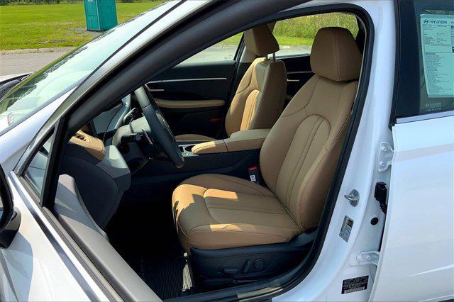 new 2025 Hyundai Sonata Hybrid car, priced at $39,073