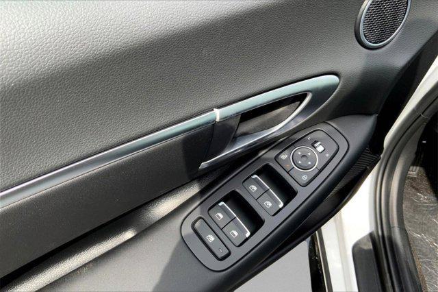 new 2025 Hyundai Sonata Hybrid car, priced at $31,565