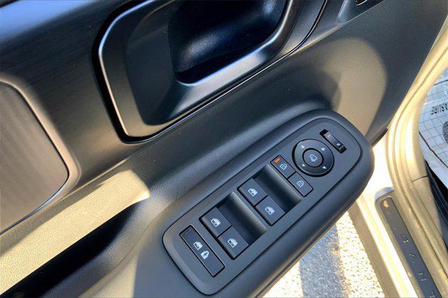 new 2025 Hyundai SANTA FE HEV car, priced at $48,644