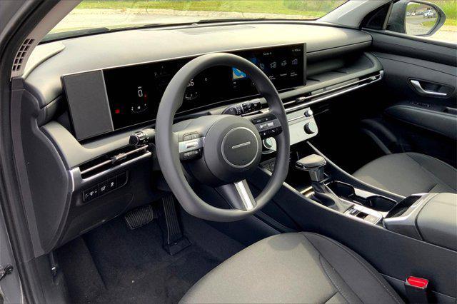 new 2025 Hyundai Tucson car, priced at $33,944