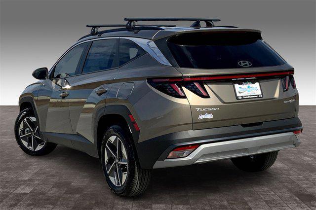 new 2025 Hyundai TUCSON Hybrid car, priced at $37,939