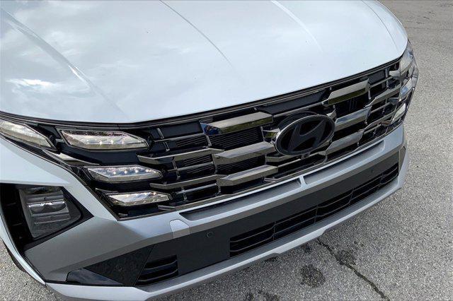 new 2025 Hyundai TUCSON Hybrid car, priced at $43,835