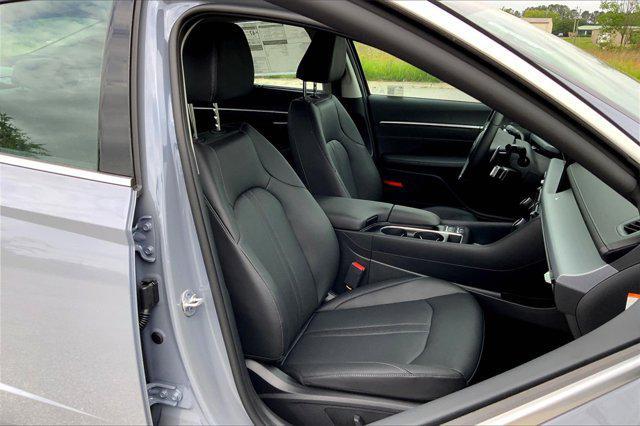 new 2025 Hyundai Sonata Hybrid car, priced at $39,118