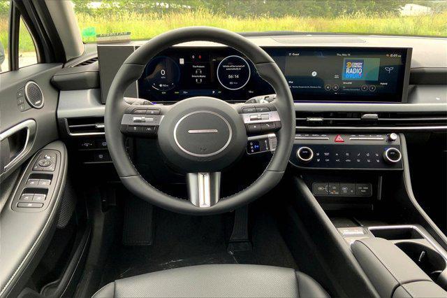 new 2025 Hyundai Sonata Hybrid car, priced at $39,118