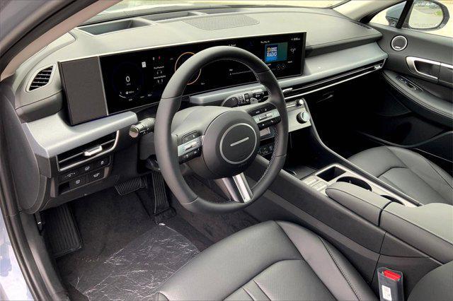 new 2025 Hyundai Sonata Hybrid car, priced at $39,118
